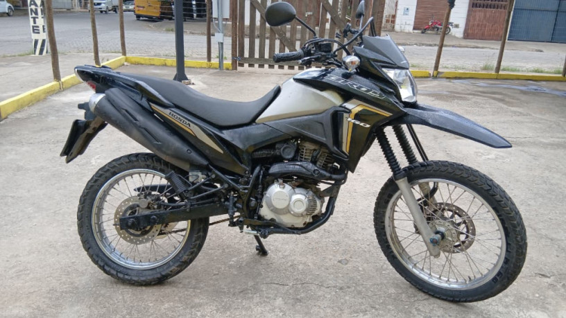 honda-nxr160-bros-esdd-2022-big-2