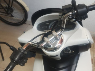 moro-pcx-2015