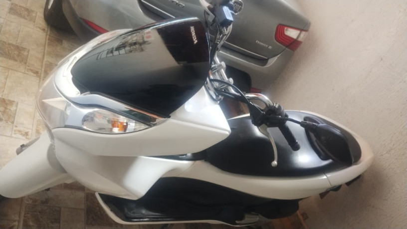 moro-pcx-2015-big-2