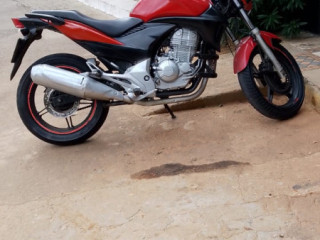 cb-300-ano-2012