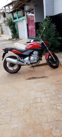 cb-300-ano-2012-big-0