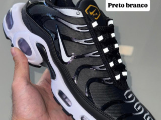 tenis-refletivo